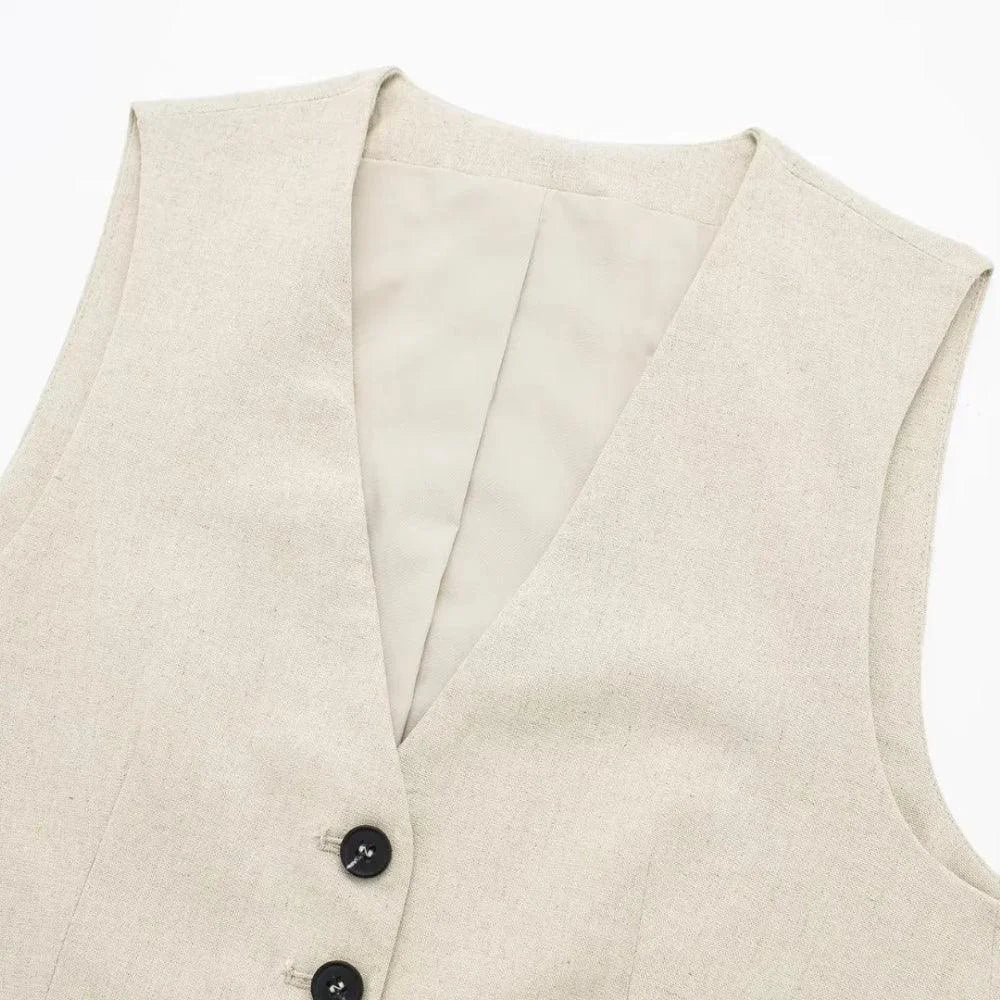 Conjunto Alfaiataria Beatriz - Colete e Shorts 100% Linho (Promoção Compre 1 Leve 2)