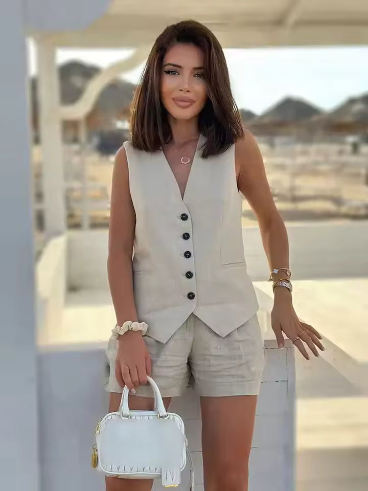 Conjunto Alfaiataria Beatriz - Colete e Shorts 100% Linho (Compre 1 Leve 3)